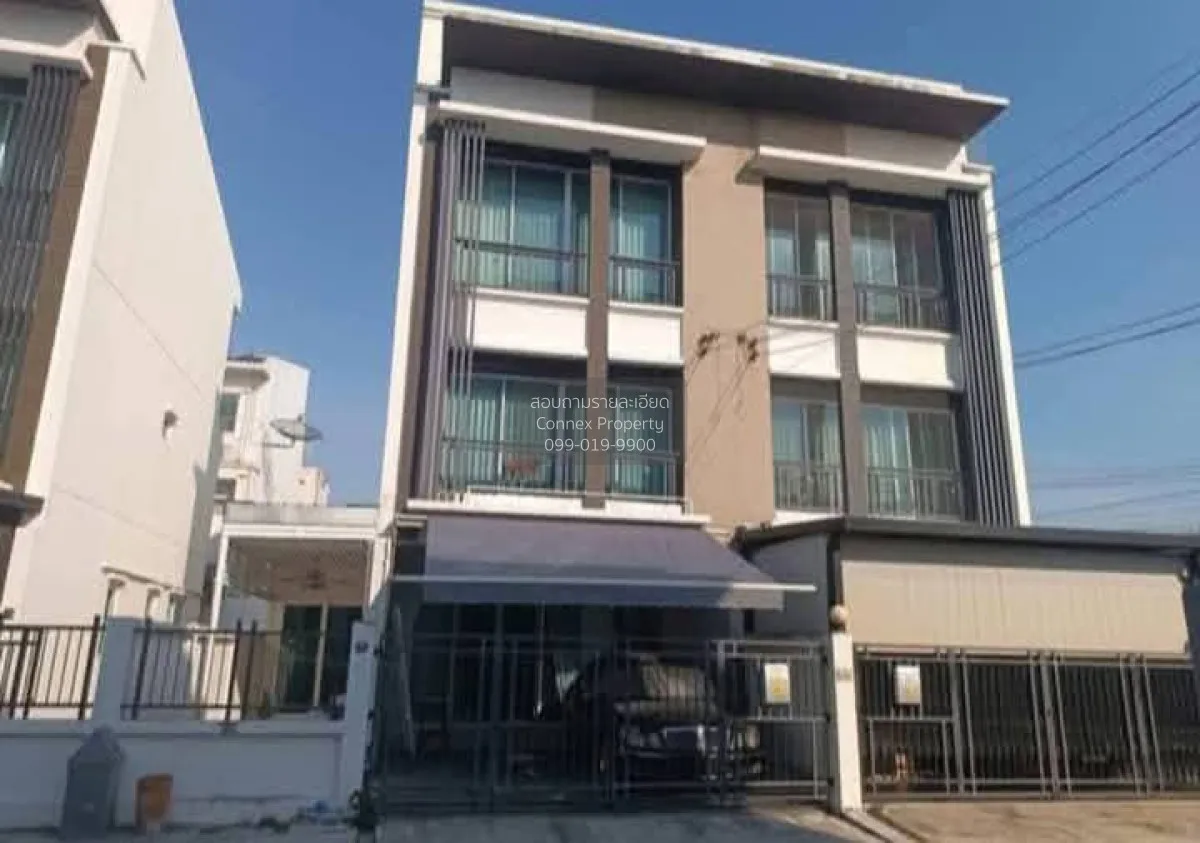 For Rent Townhouse/Townhome  , BAAN KLANG MUANG CHOKCHAI 4 , Lat  1