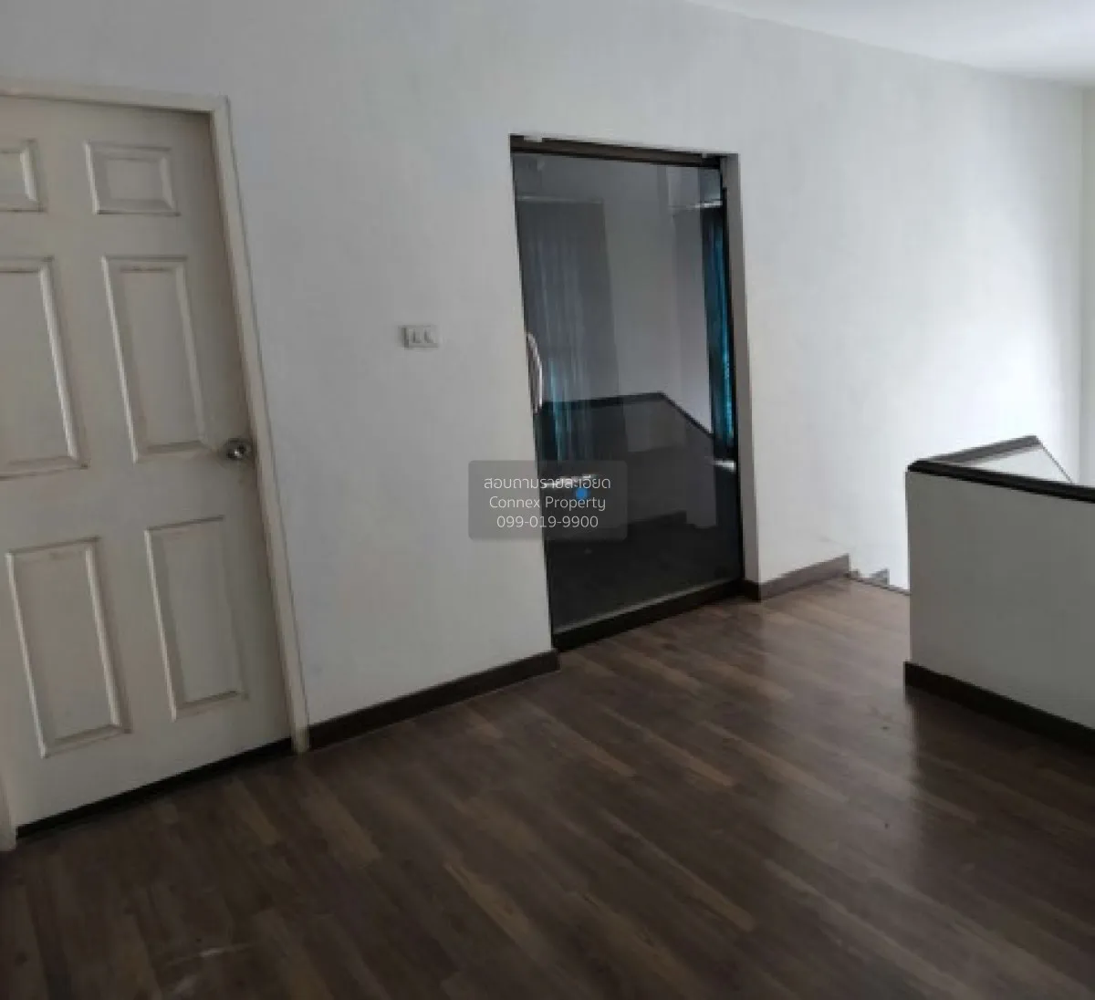 ขายบ้าน  โกลเด้น ปาร์ค ศรีราชา สุรศักดิ์ ศรีราชา ชลบุรี CX-146344