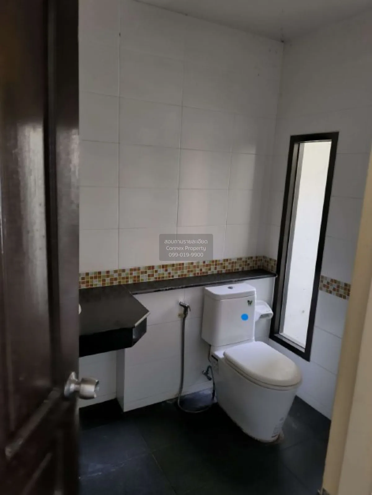 ขายบ้าน  โกลเด้น ปาร์ค ศรีราชา สุรศักดิ์ ศรีราชา ชลบุรี CX-146344