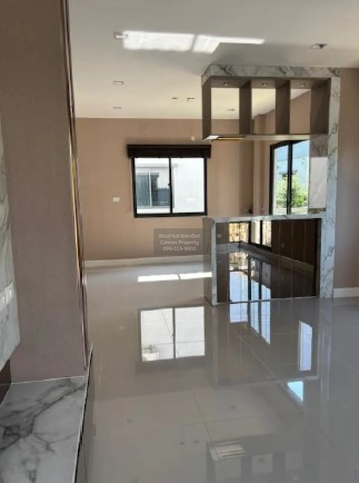 ขายบ้าน  โกลเด้น ปาร์ค ศรีราชา สุรศักดิ์ ศรีราชา ชลบุรี CX-146344