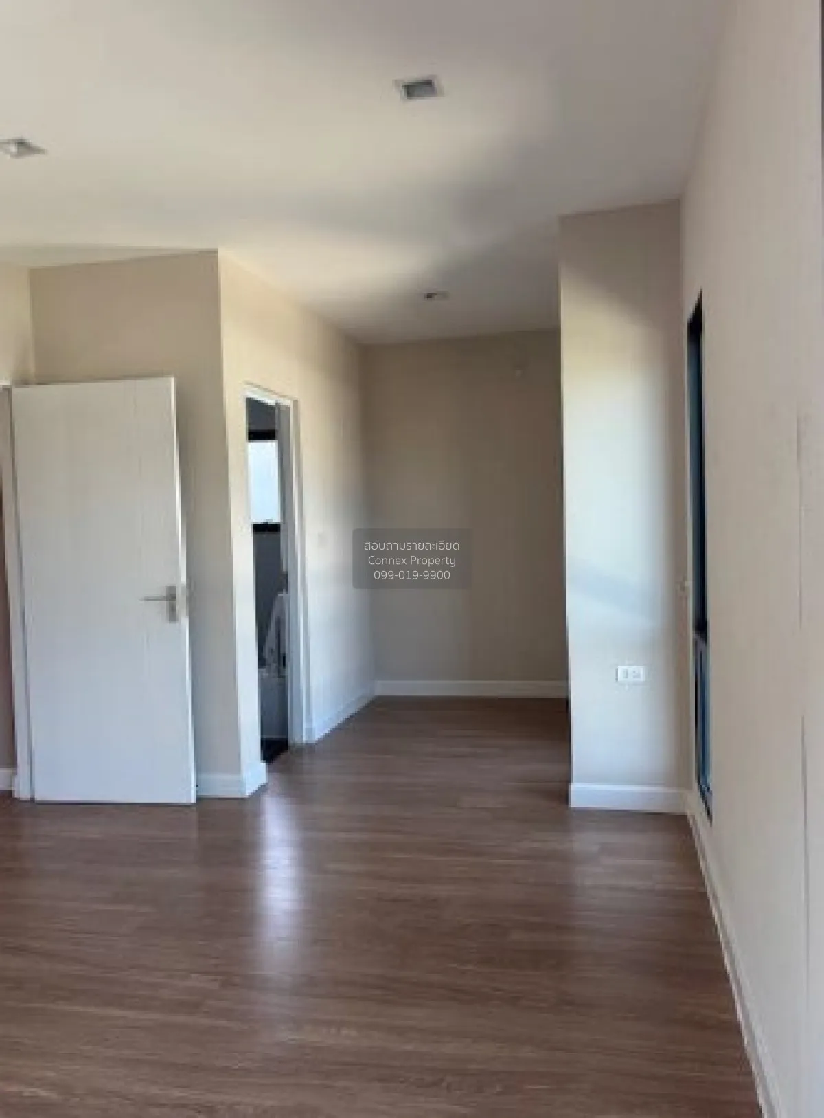 ขายบ้าน  โกลเด้น ปาร์ค ศรีราชา สุรศักดิ์ ศรีราชา ชลบุรี CX-146344