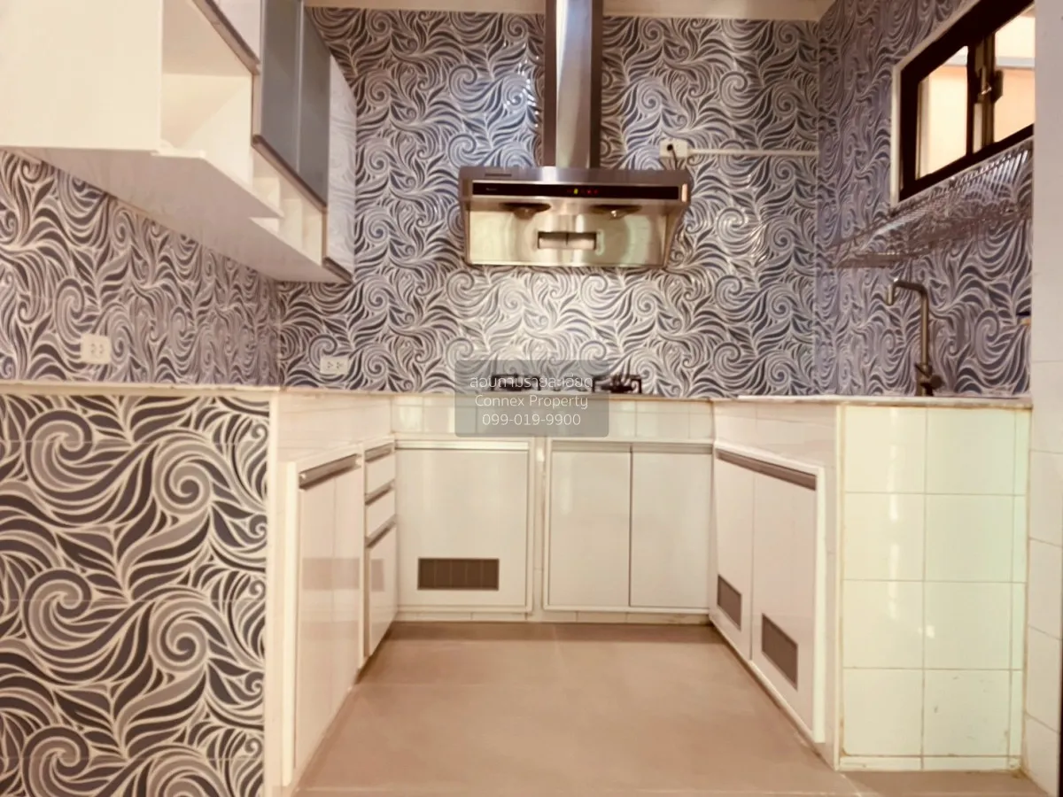 ขายบ้าน  ศุภาลัย เอสเซ้นส์ ลาดพร้าว MRT-ลาดพร้าว 101 (สายสีเหลือง 4