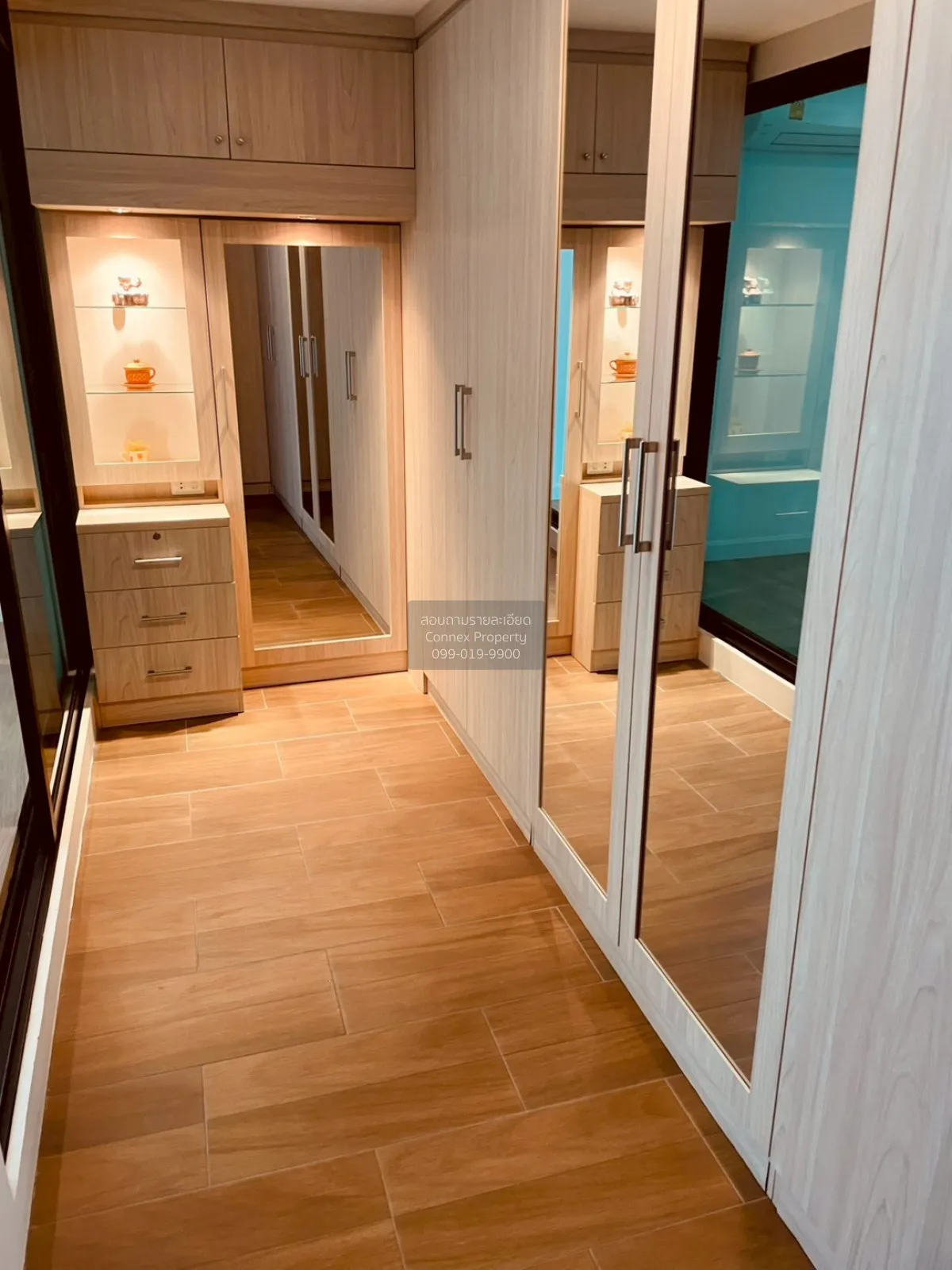 ขายบ้าน  ศุภาลัย เอสเซ้นส์ ลาดพร้าว MRT-ลาดพร้าว 101 (สายสีเหลือง