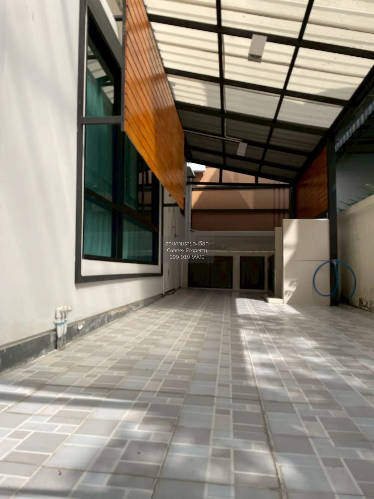 ขายบ้าน  ศุภาลัย เอสเซ้นส์ ลาดพร้าว MRT-ลาดพร้าว 101 (สายสีเหลือง