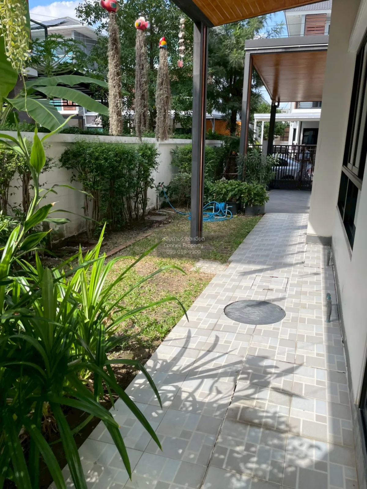 ขายบ้าน  ศุภาลัย เอสเซ้นส์ ลาดพร้าว MRT-ลาดพร้าว 101 (สายสีเหลือง