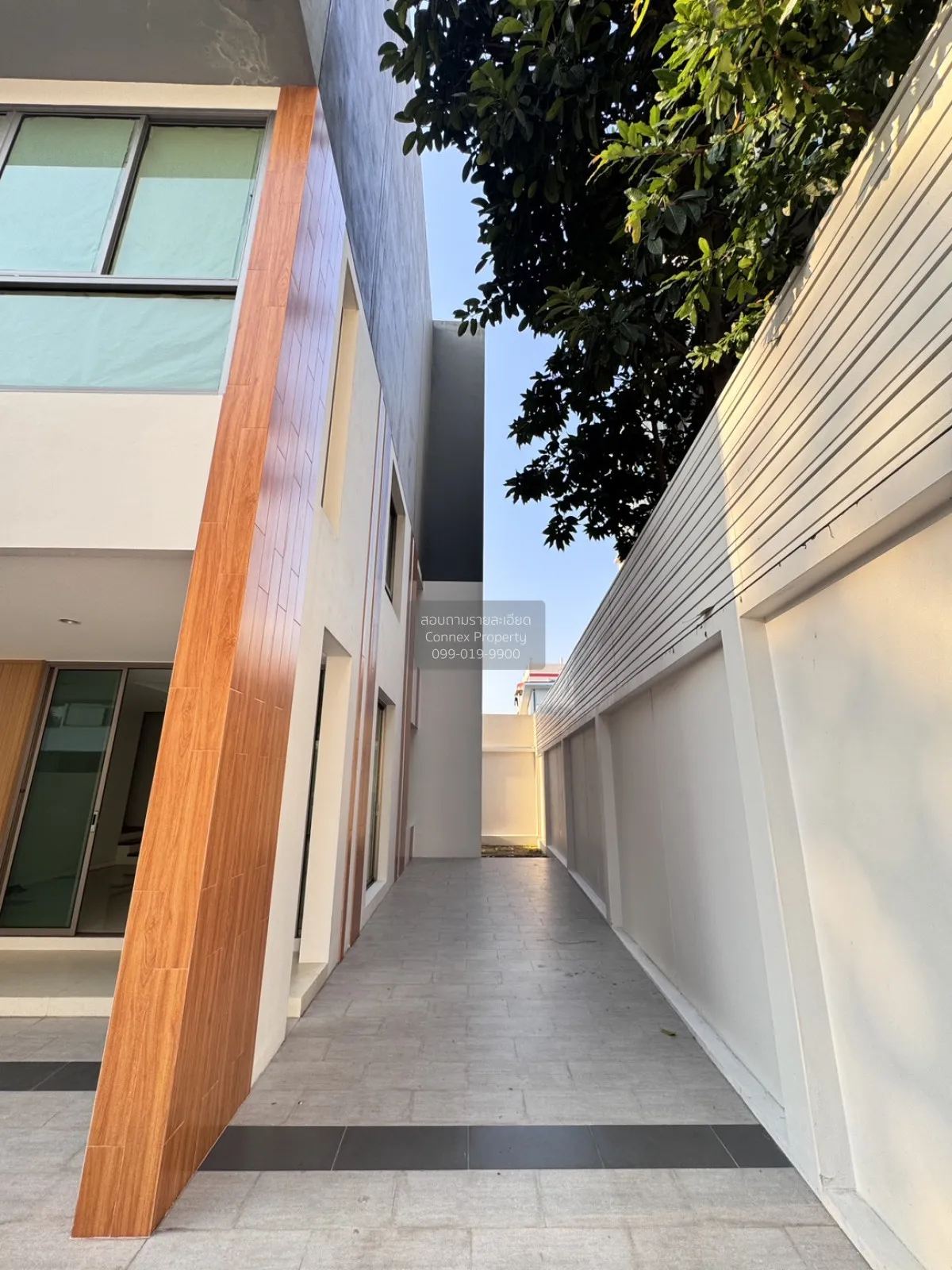 For Sale Townhouse/Townhome  , Qualitia Sukhumvit 62 , corner uni 2