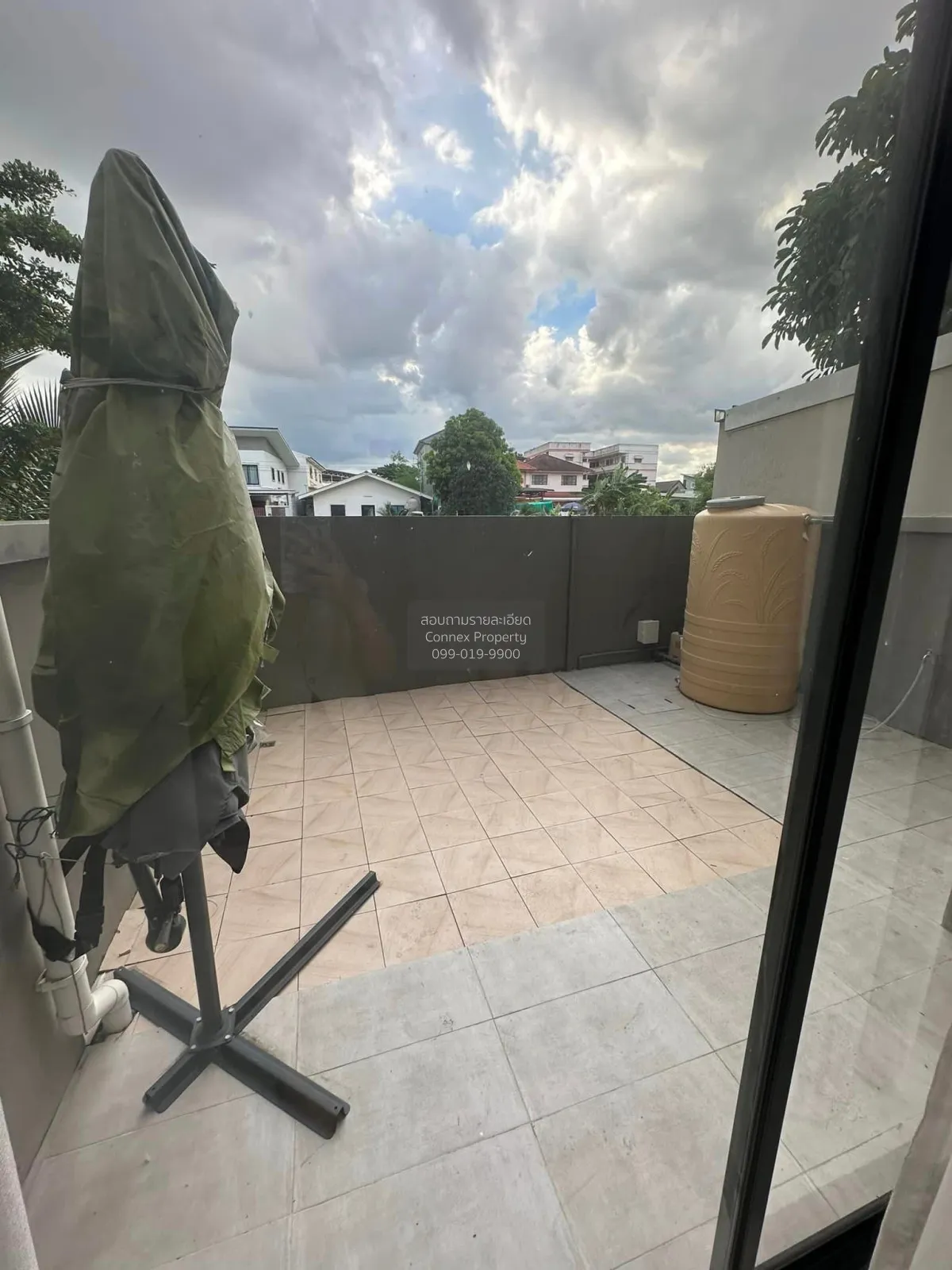 For Rent Townhouse/Townhome  , Y Residence Sukhumvit 113 , BTS-Sa