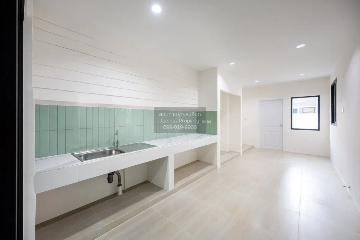 For Sale House , Perfect Place Rattanathibet , Sai Ma , Mueang No