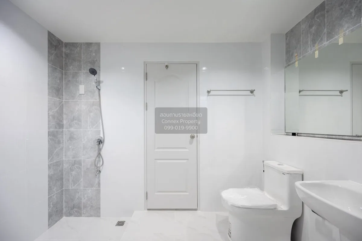 For Sale House , Perfect Place Rattanathibet , Sai Ma , Mueang No