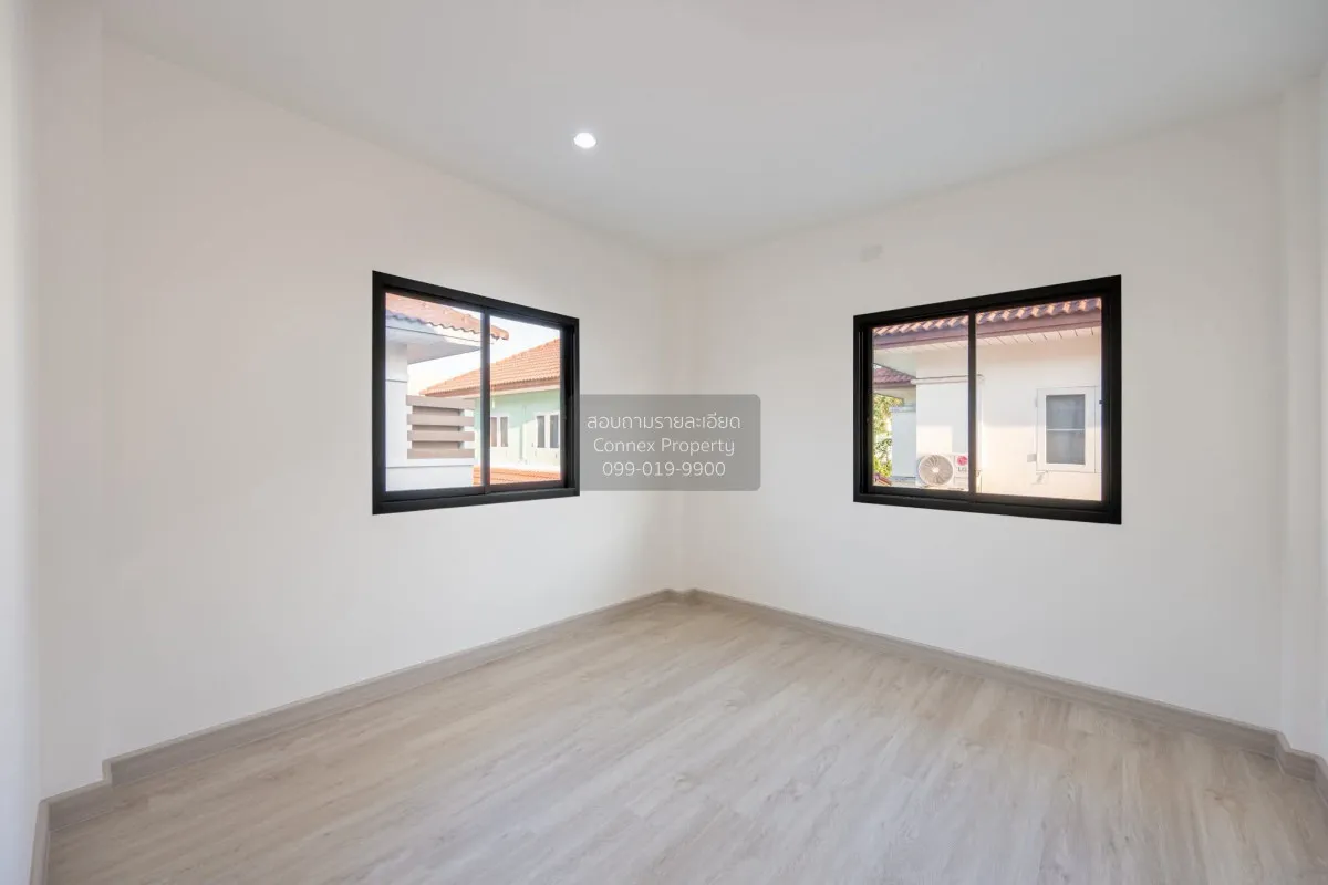 For Sale House , Perfect Place Rattanathibet , Sai Ma , Mueang No