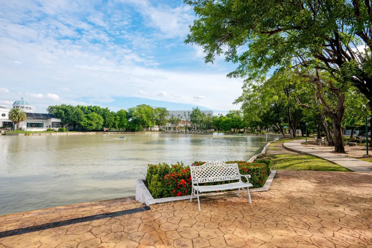 For Sale House , Perfect Place Rattanathibet , Sai Ma , Mueang No