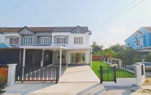 For Sale Townhouse/Townhome  , Budsarin Wongwaen-Rattanathibet , corner unit , wide frontage , newly renovated , Phimonrat , Bang Bua Thong , Nonthaburi , CX-146505