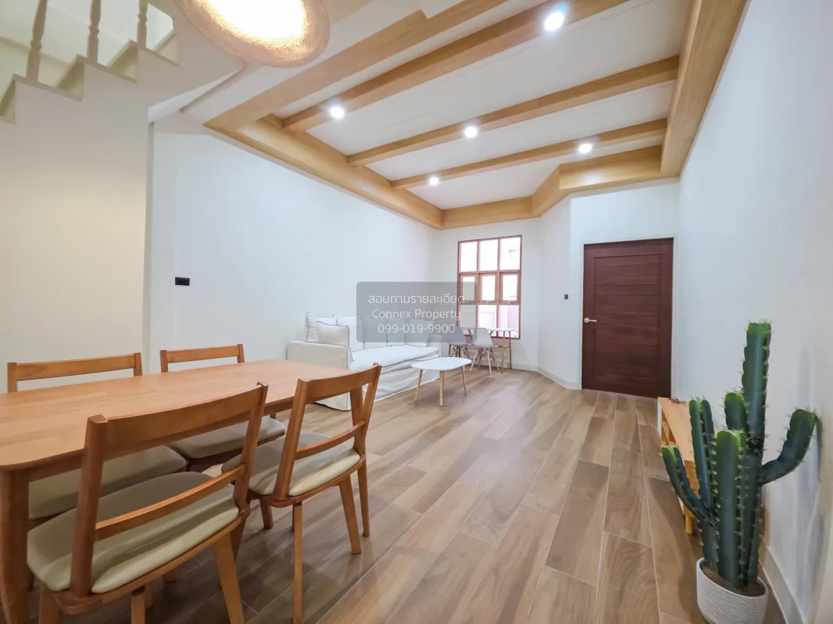 ขายทาวน์เฮ้าส์/ทาวน์โฮม  บ้าน อยู่เจริญ ลาดพร้าว 101 รีโนเวทใหม่ 