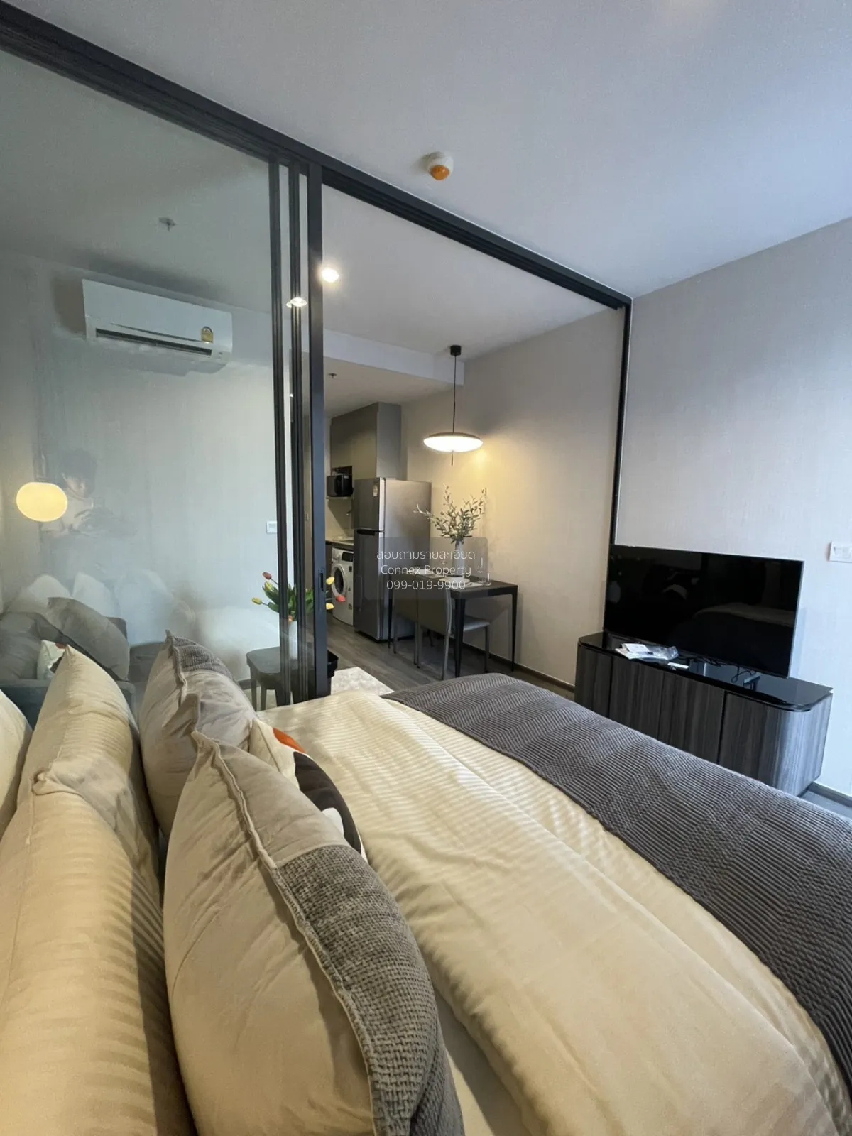 For Sale Condo , Ideo Mobi Rangnam , high floor , BTS-Victory Mon 4