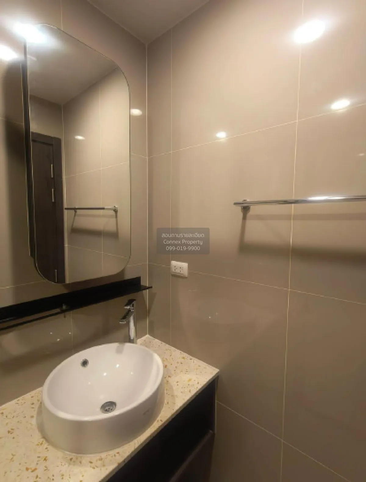 For Sale Condo , XT Huaikhwang , MRT-Huai Khwang , Huai Khwang , 