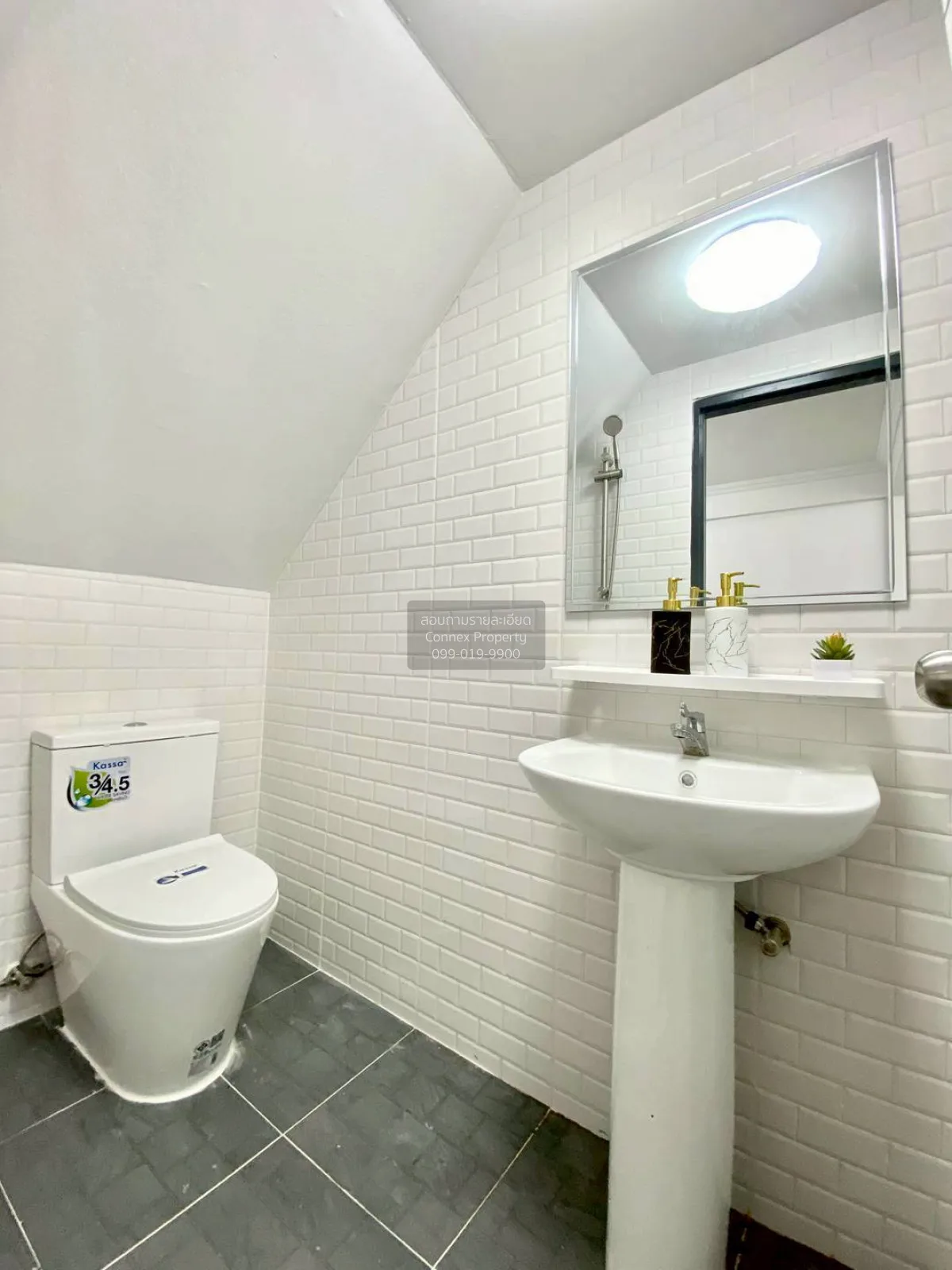 ขายทาวน์เฮ้าส์/ทาวน์โฮม  บ้านบัวหลวง รีโนเวทใหม่ บางกระสอ เมืองนน