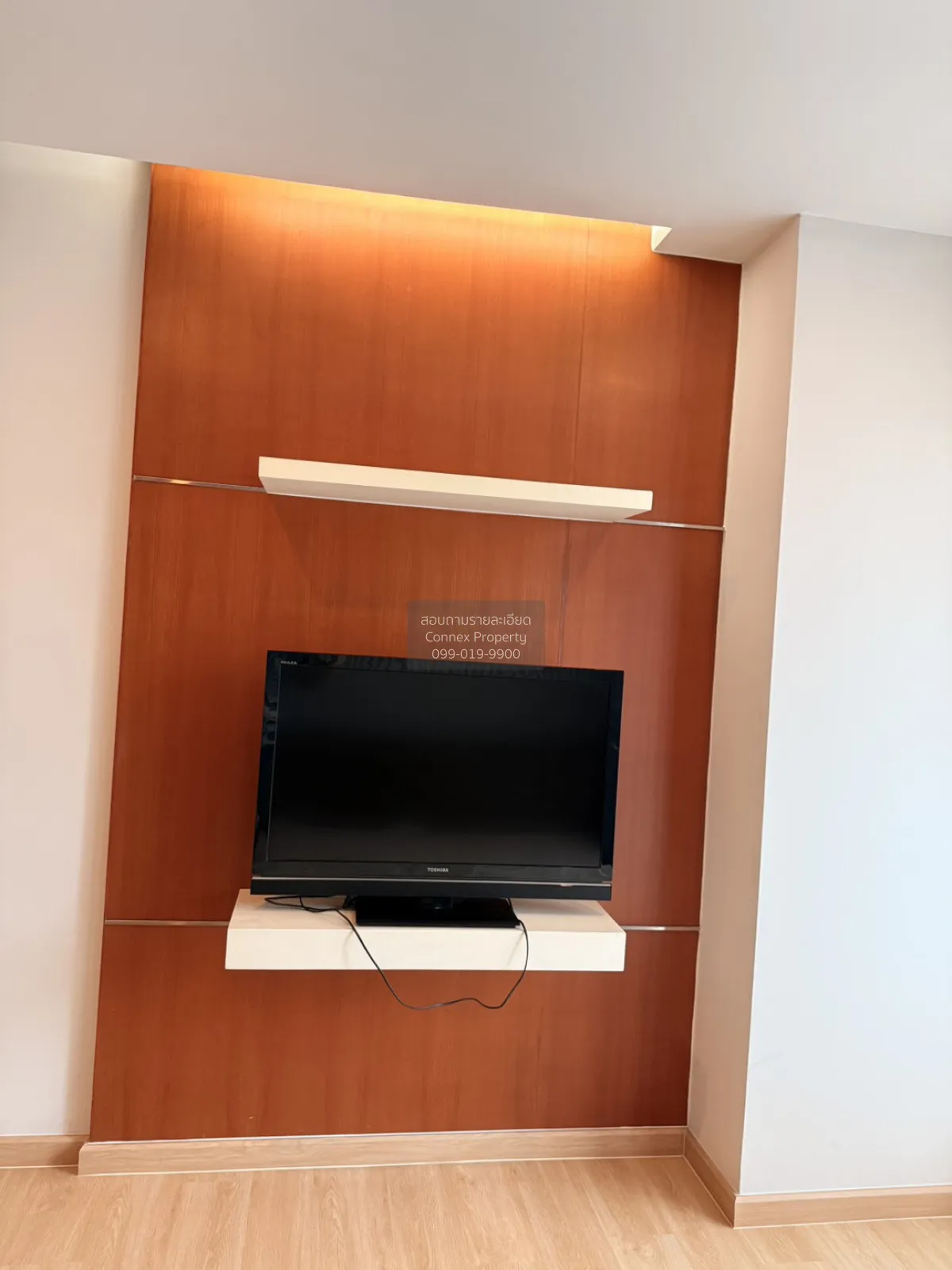 ขายคอนโด  โนเบิล รีเฟลกซ์ ห้องมุม หน้ากว้าง BTS-อารีย์ สามเสนใน เ