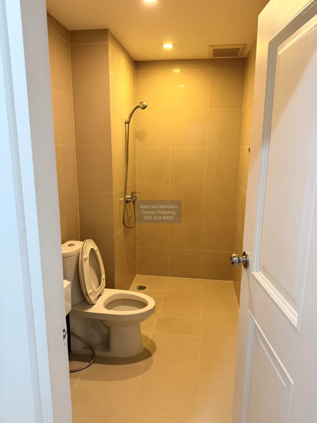 ขายคอนโด  โนเบิล รีเฟลกซ์ ห้องมุม หน้ากว้าง BTS-อารีย์ สามเสนใน เ