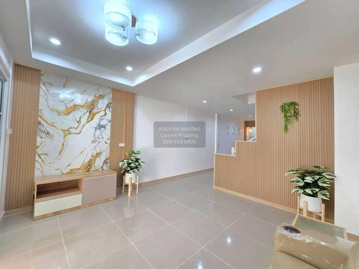 ขายทาวน์เฮ้าส์/ทาวน์โฮม  บ้านลุมพินี บางบัวทอง รีโนเวทใหม่ MRT-คล