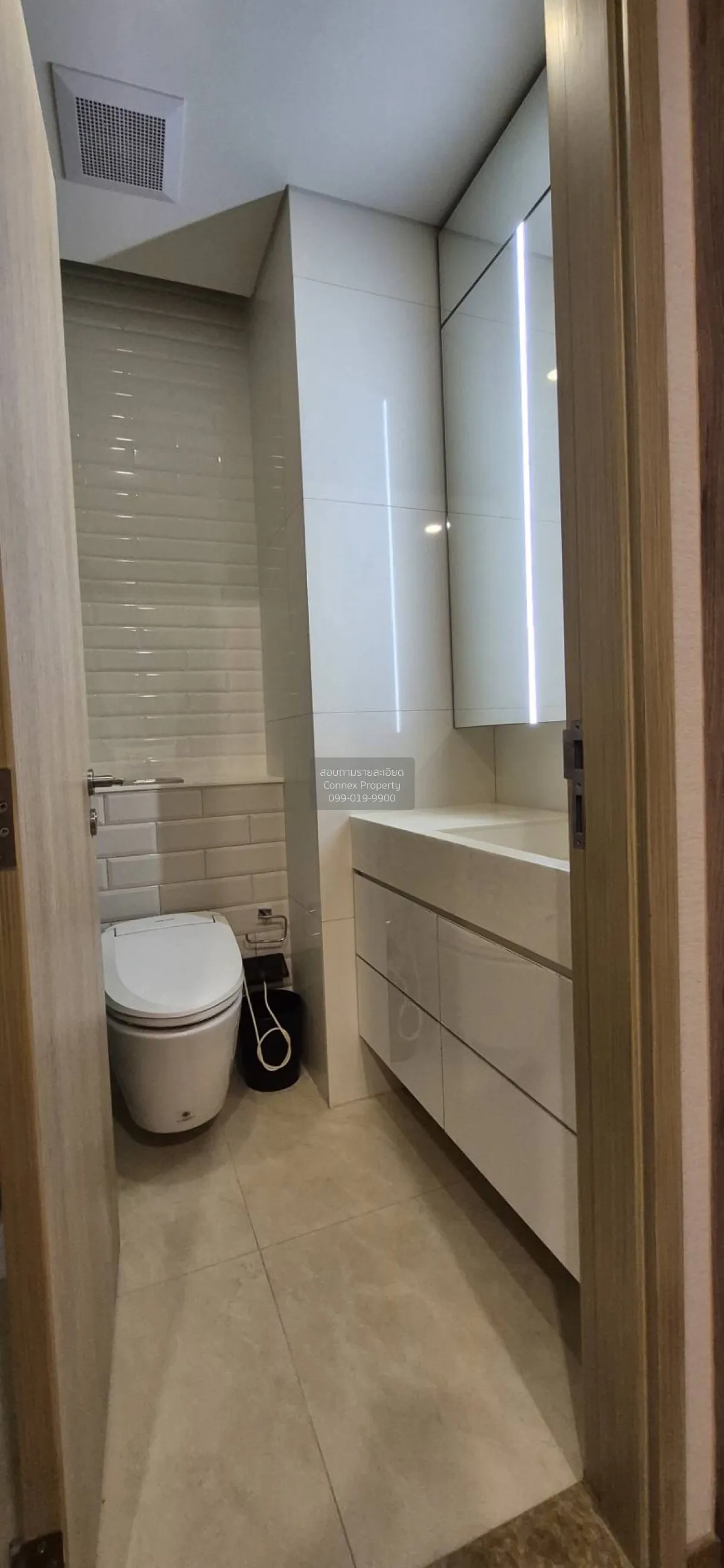 เช่าคอนโด  ไซมิส เอ๊กซ์คลูซีพ 42 BTS-เอกมัย พระโขนง เขต คลองเตย ก