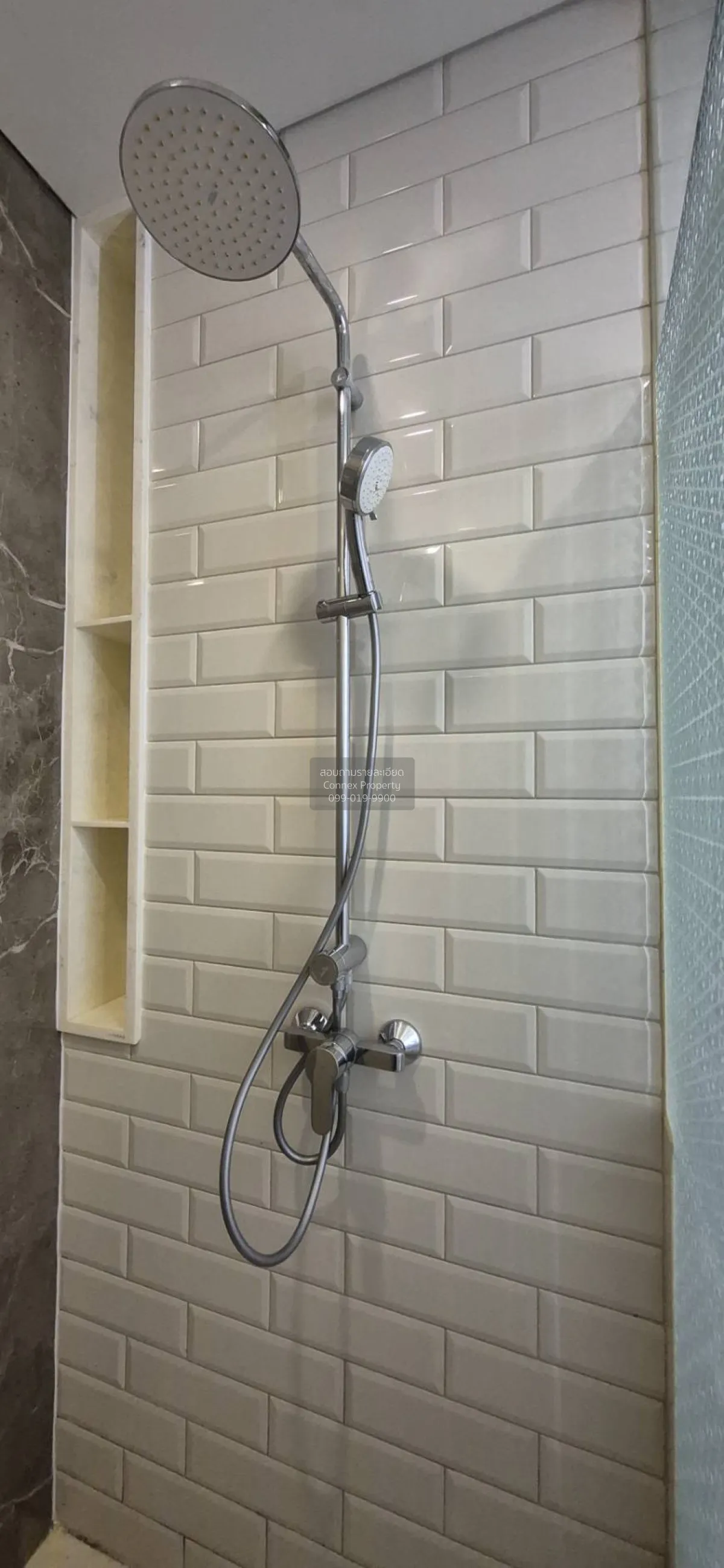 เช่าคอนโด  ไซมิส เอ๊กซ์คลูซีพ 42 BTS-เอกมัย พระโขนง เขต คลองเตย ก