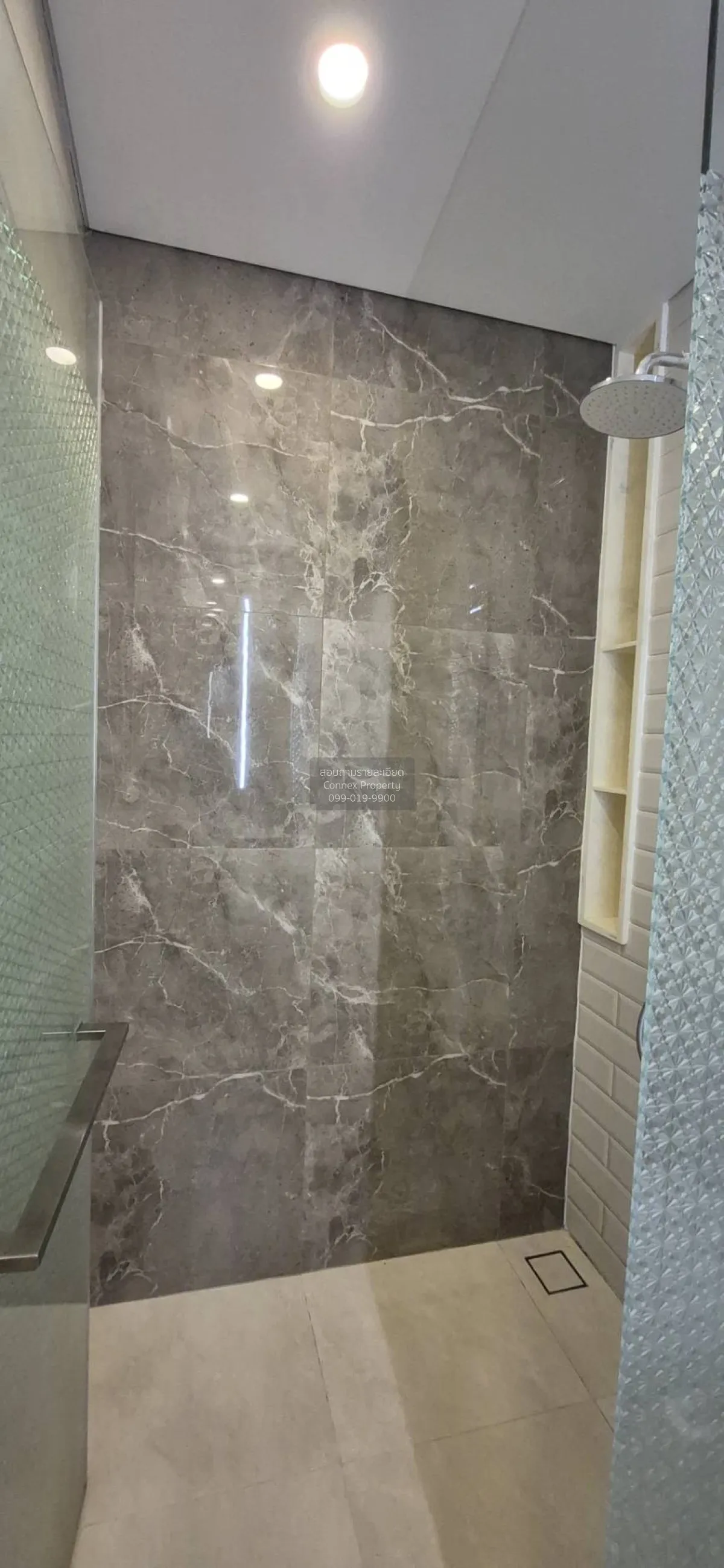 เช่าคอนโด  ไซมิส เอ๊กซ์คลูซีพ 42 BTS-เอกมัย พระโขนง เขต คลองเตย ก