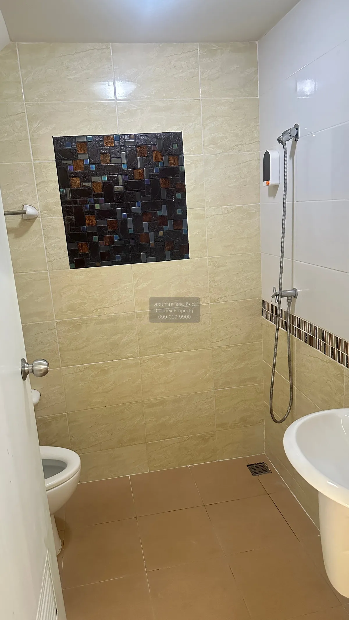 เช่าทาวน์เฮ้าส์/ทาวน์โฮม  กัสโต้ พระราม2 ท่าข้าม เขต บางขุนเทียน 