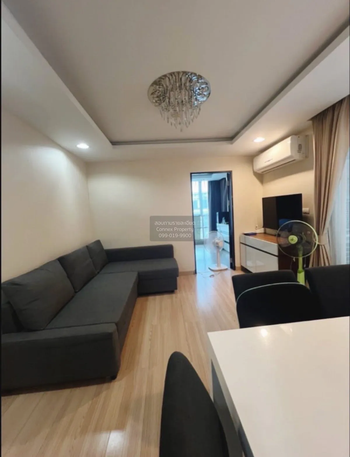 For Sale Condo , The Kris Ratchada 17 , corner unit , MRT-Sutthis