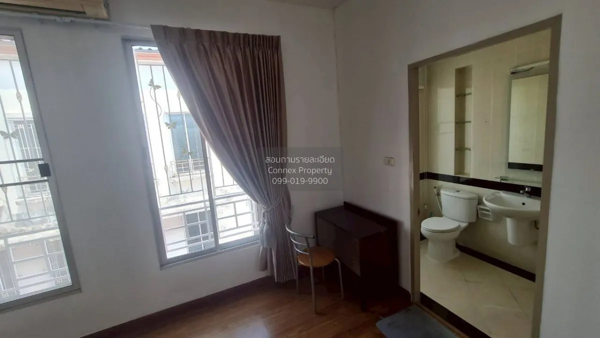 ขายทาวน์เฮ้าส์/ทาวน์โฮม  บ้านกลางเมือง บริติช ทาวน์ ศรีนครินทร์ M