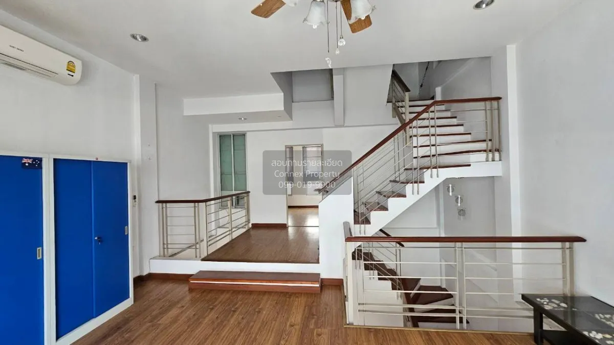 ขายทาวน์เฮ้าส์/ทาวน์โฮม  บ้านกลางเมือง บริติช ทาวน์ ศรีนครินทร์ M