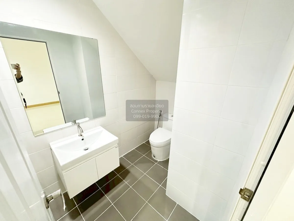 For Sale Townhouse/Townhome  , Greenwich Ramintra , Khanna Yao , 