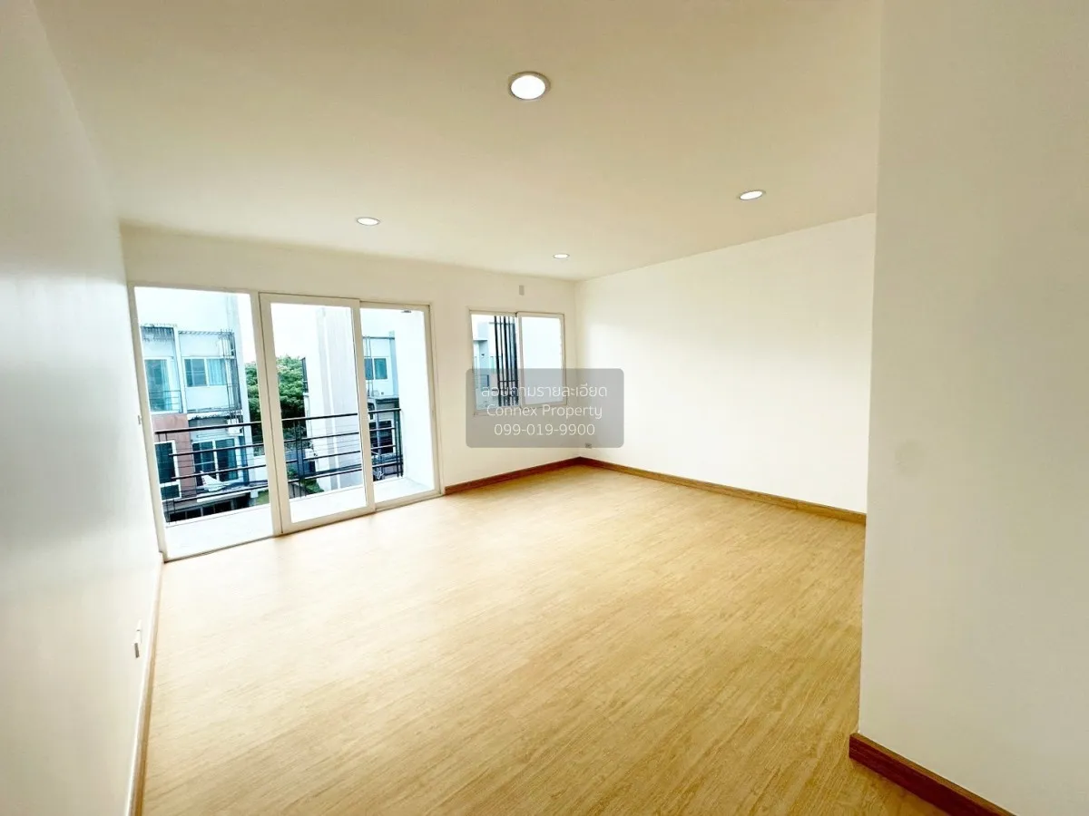 For Sale Townhouse/Townhome  , Greenwich Ramintra , Khanna Yao , 