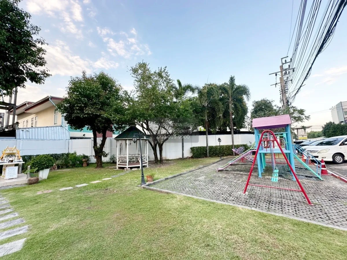 For Sale Townhouse/Townhome  , Greenwich Ramintra , Khanna Yao , 