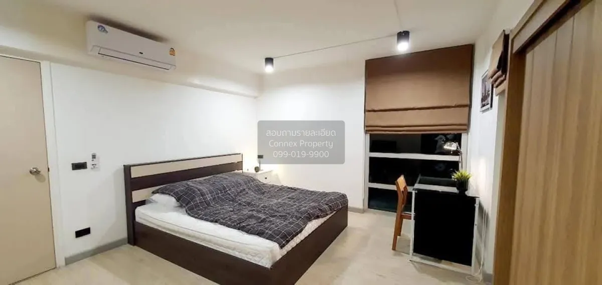 For Sale Condo , Lakeview Condominiums Geneva , newly renovated ,