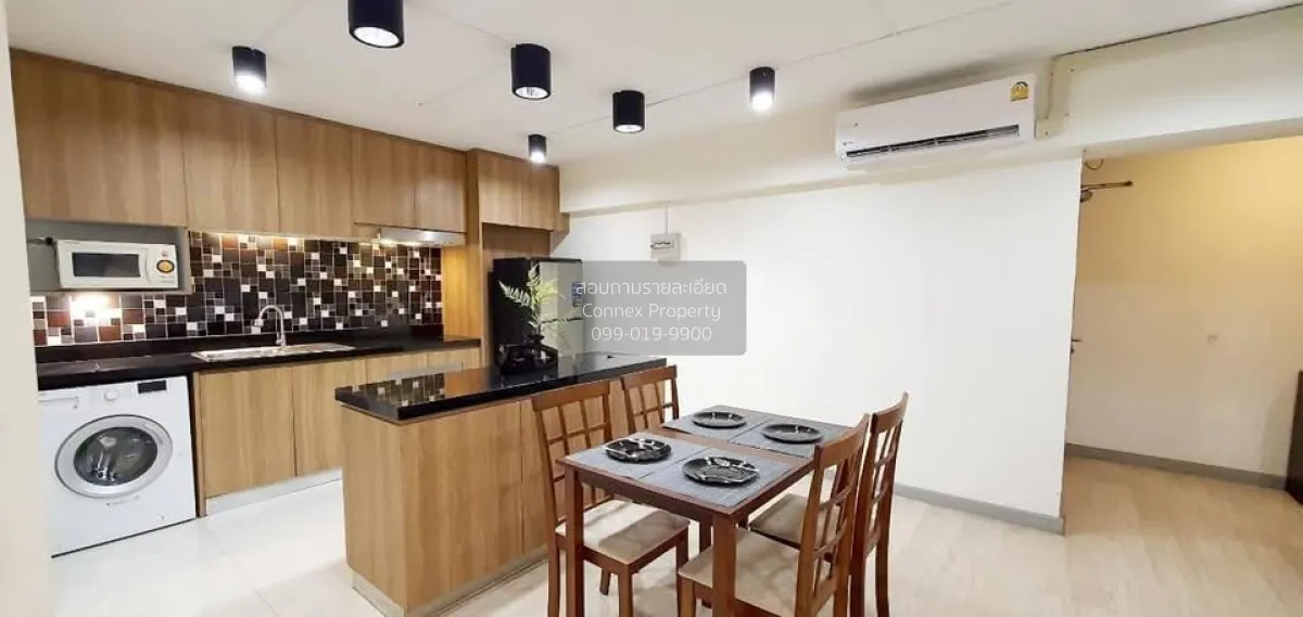 For Rent Condo , Lakeview Condominiums Geneva , newly renovated , 3