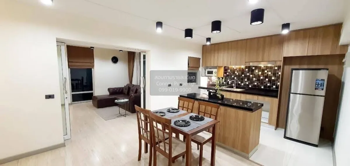 For Rent Condo , Lakeview Condominiums Geneva , newly renovated , 4