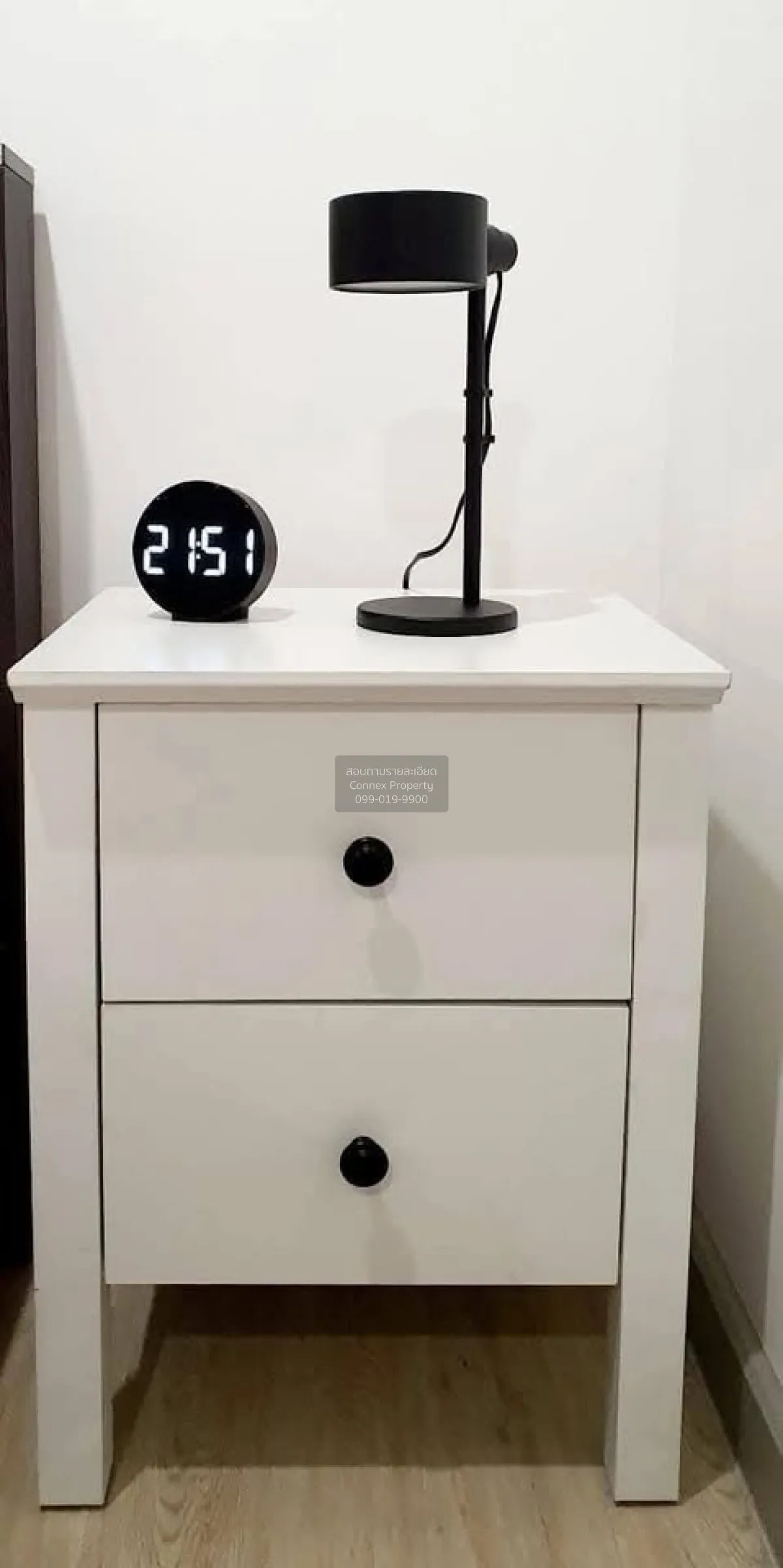 For Rent Condo , Lakeview Condominiums Geneva , newly renovated ,