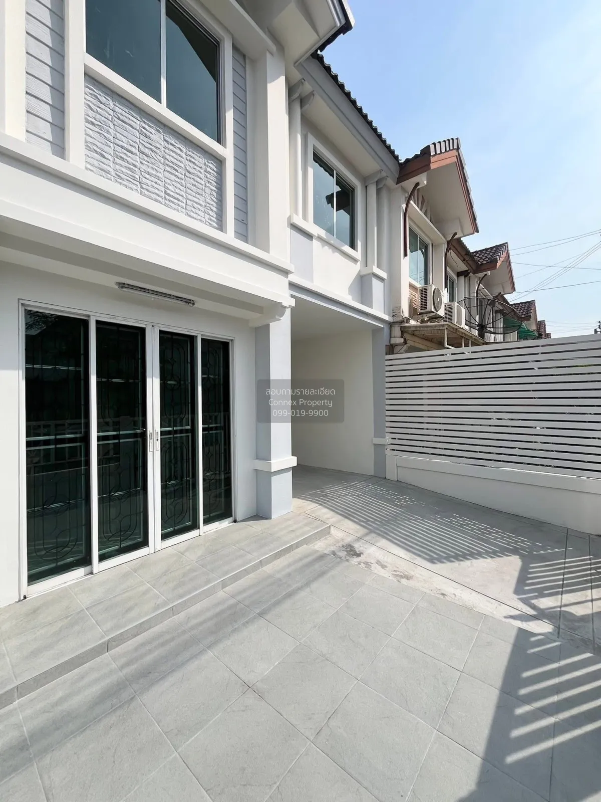 For Sale Pruksa Ville 17 Phuttha Bucha 36 , corner unit , Bang Mo 4