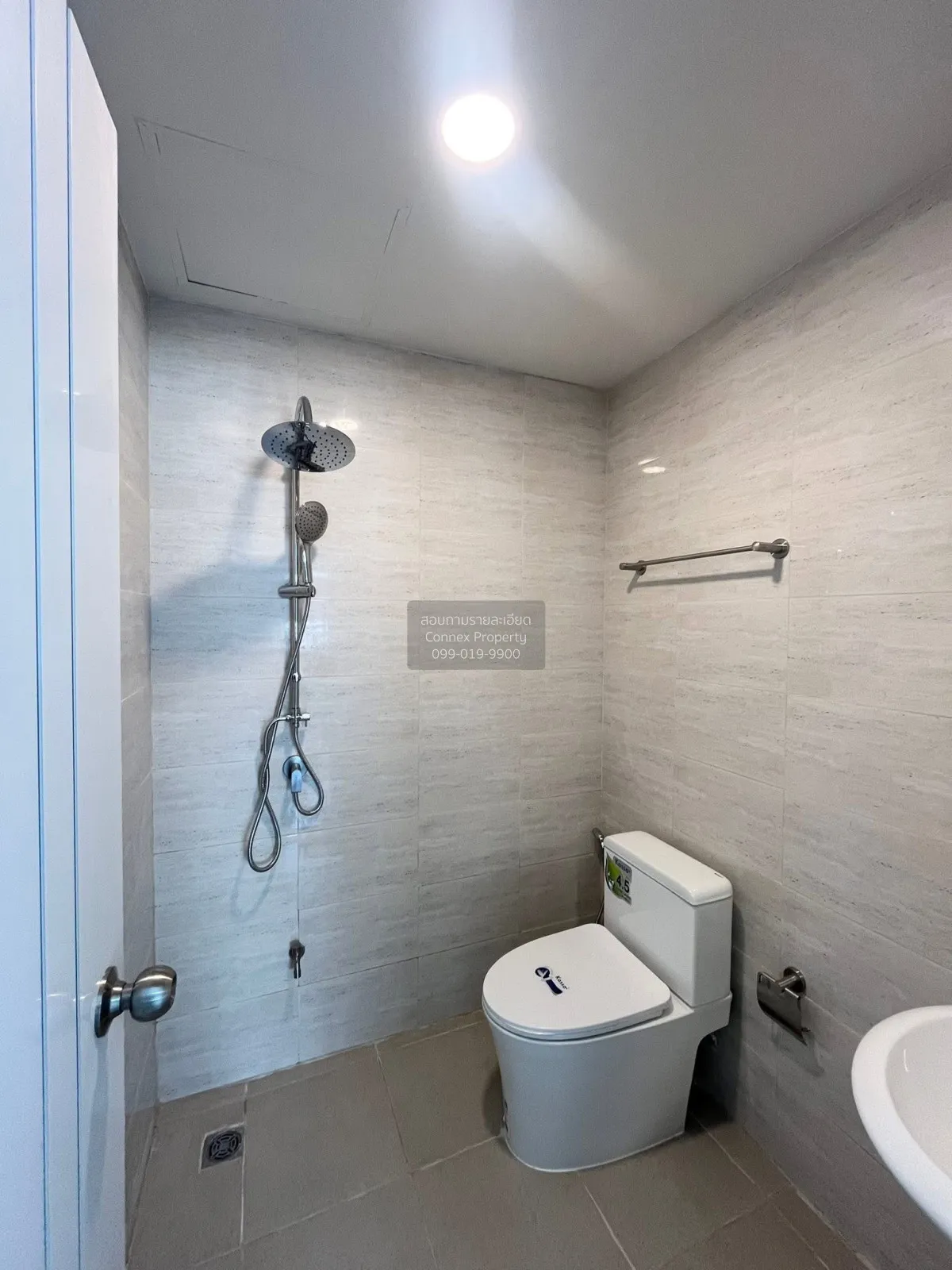 For Sale Pruksa Ville 17 Phuttha Bucha 36 , corner unit , Bang Mo