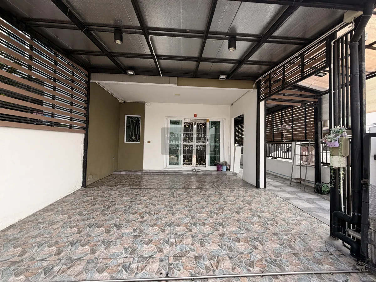 เช่าทาวน์เฮ้าส์/ทาวน์โฮม  เบล็ส ทาวน์ ศรีนครินทร์-หนามแดง บางพลี 