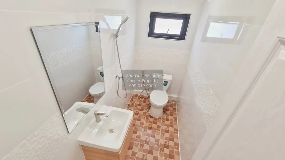 For Sale Townhouse/Townhome  , Baan Somchai Pattana , newly renov