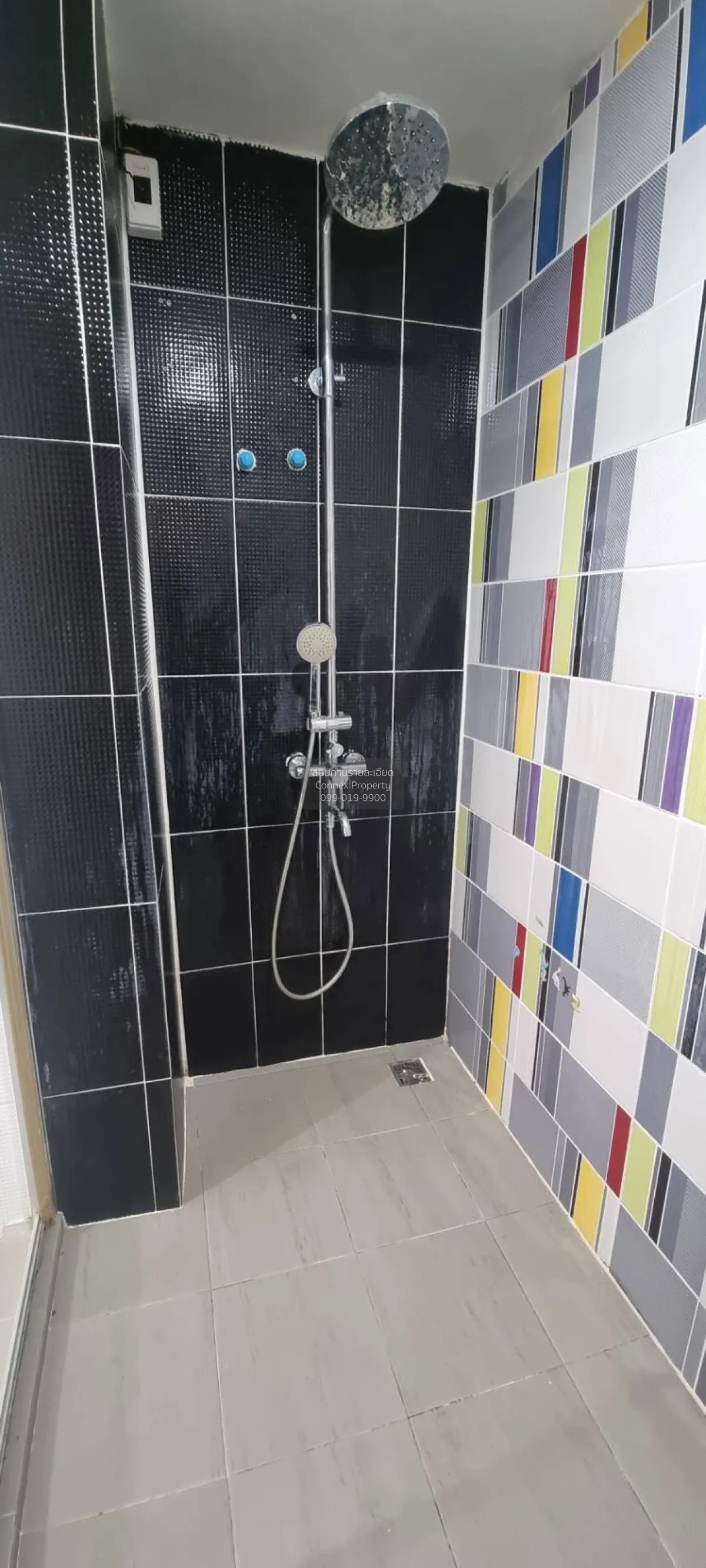 ขายทาวน์เฮ้าส์/ทาวน์โฮม  อู่ทองเพลส 2 ห้องมุม คูคต ลำลูกกา ปทุมธา