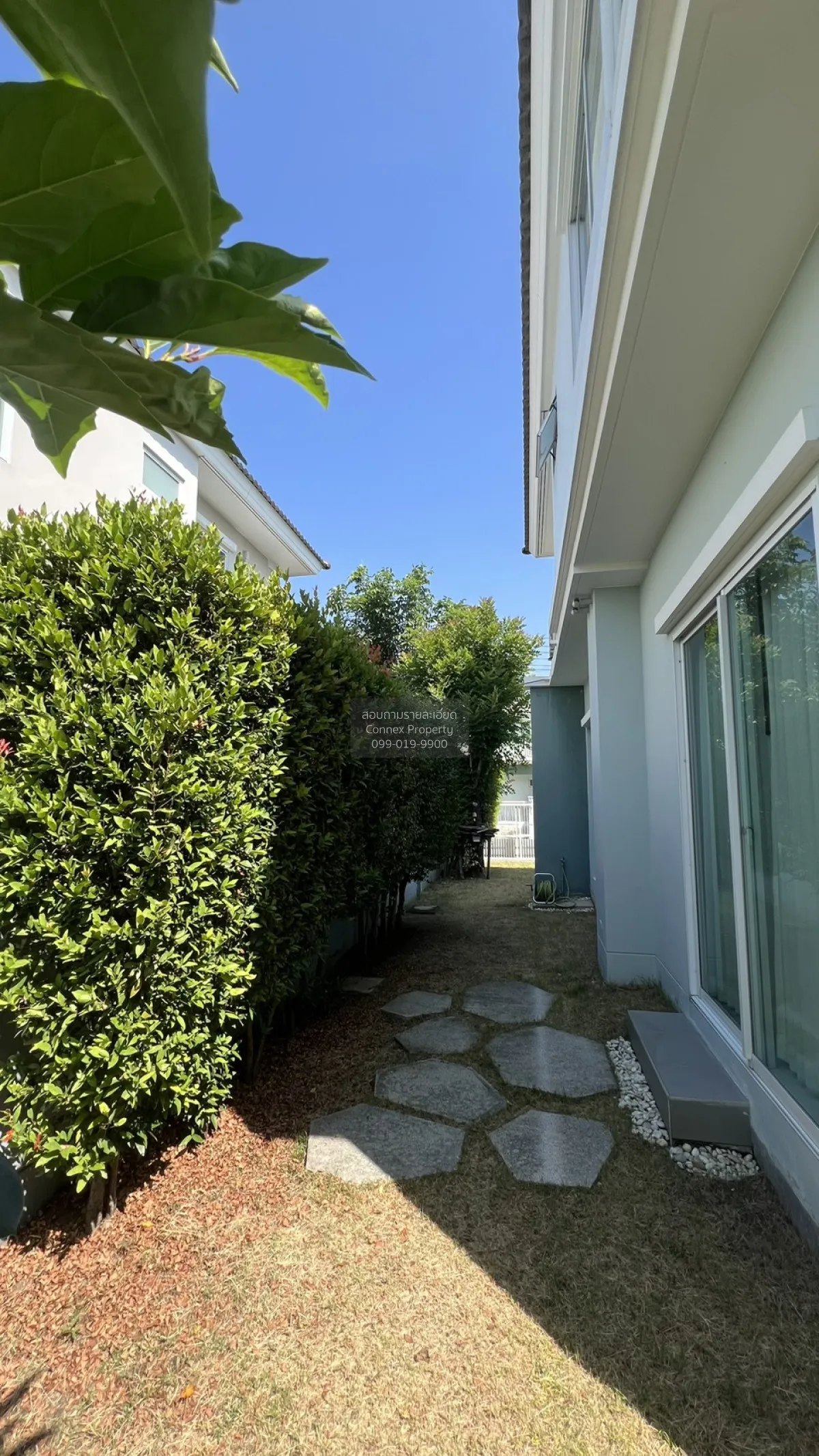 For Sale House , Villaggio Prachauthit 90 , wide frontage , Ban K