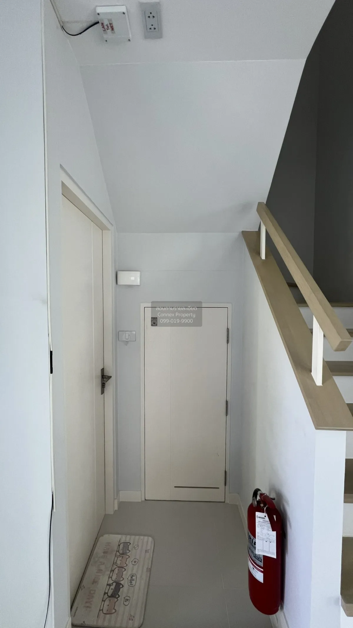 For Sale House , Villaggio Prachauthit 90 , wide frontage , Ban K