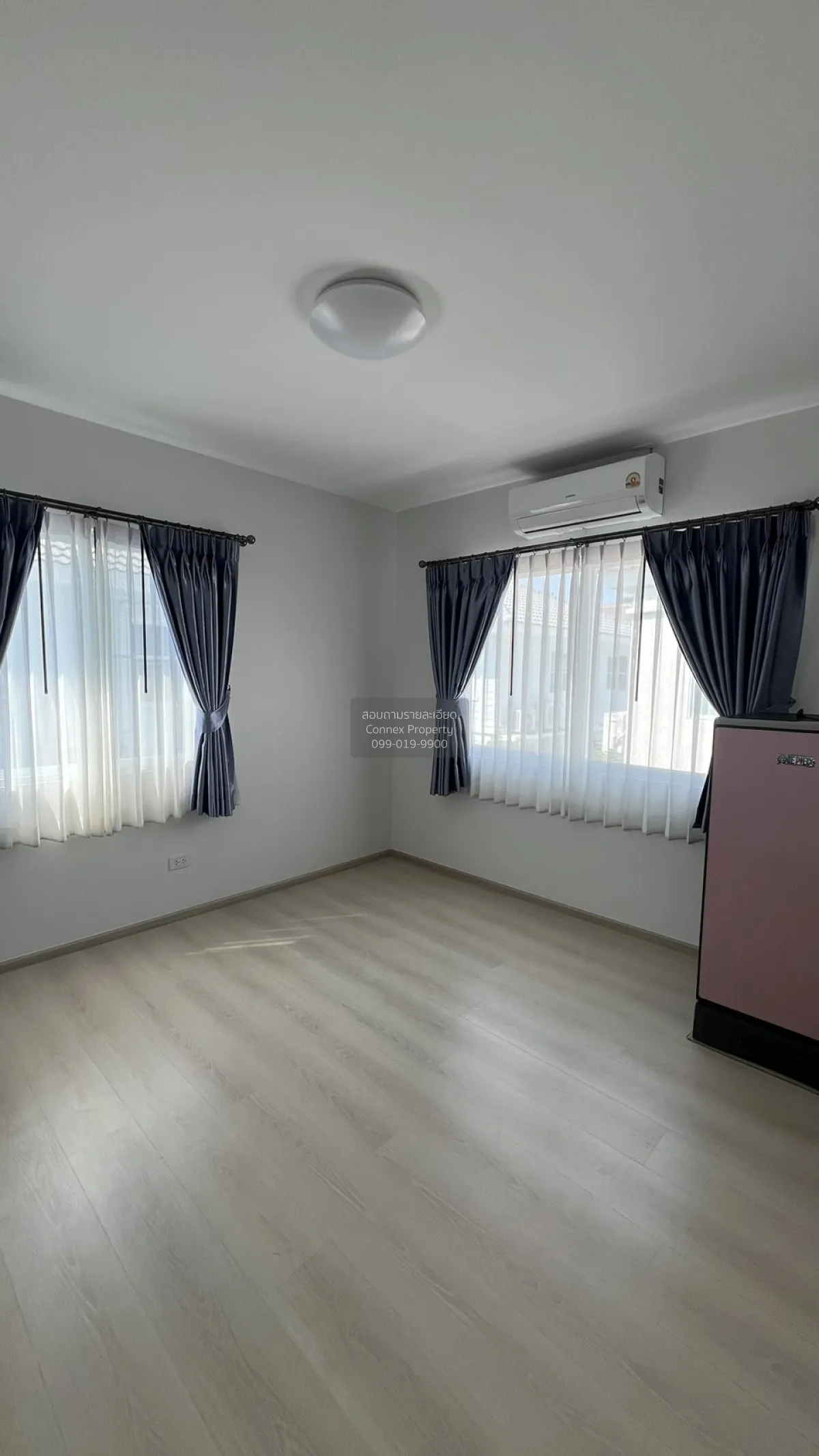 For Sale House , Villaggio Prachauthit 90 , wide frontage , Ban K