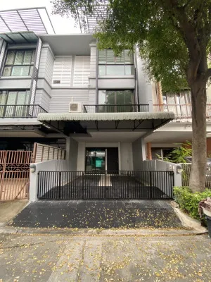 เช่าทาวน์เฮ้าส์/ทาวน์โฮม  อารียา แมนดารีนา สุขุมวิท 77 ชั้นสูง รีโนเวทใหม่ สวนหลวง เขต สวนหลวง กรุงเทพ CX-146969