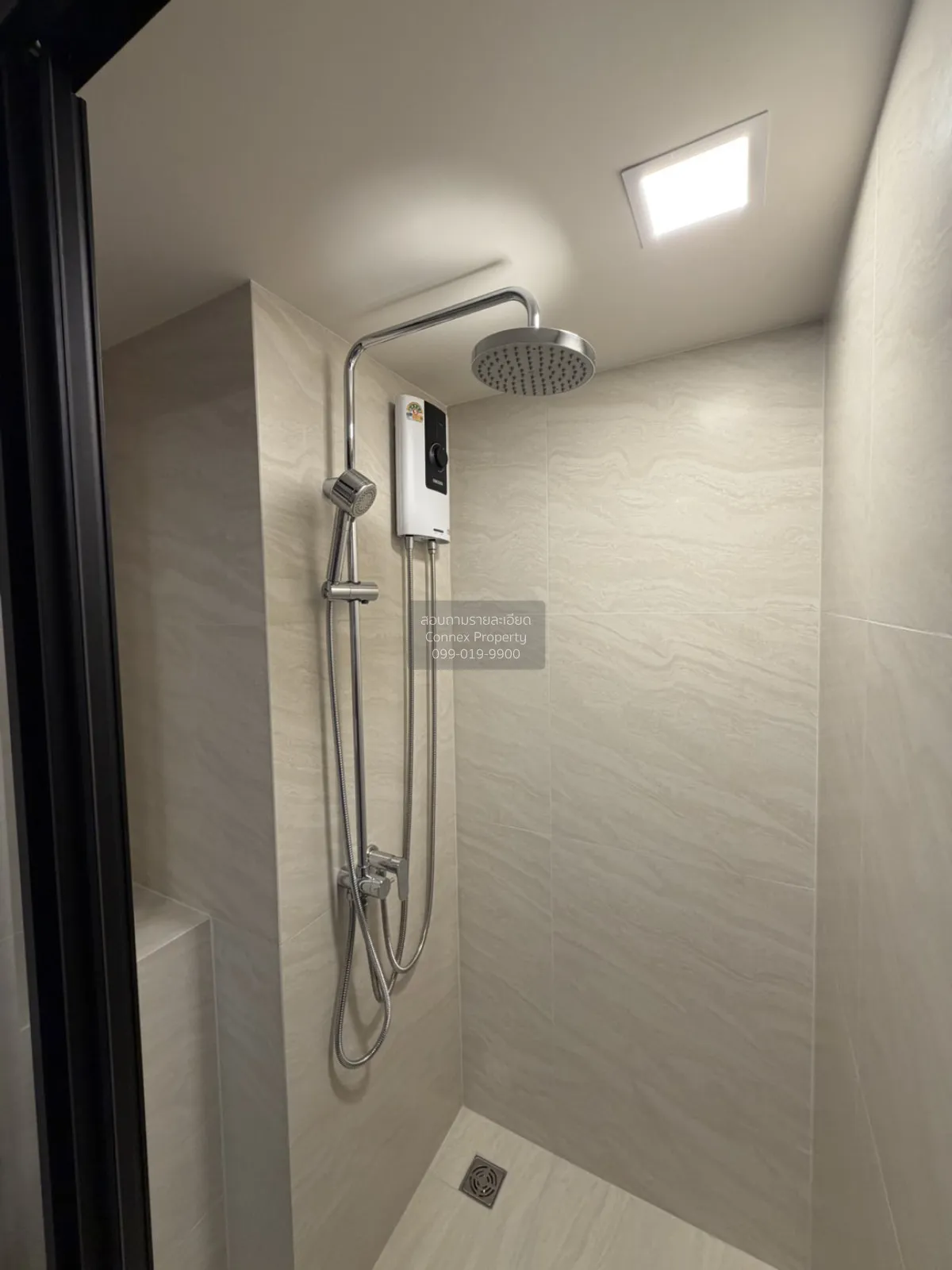 เช่าคอนโด  เดอะ เบส เออร์เบิน พระราม 9 ดูเพล็กซ์ MRT-พระราม 9 ห้ว