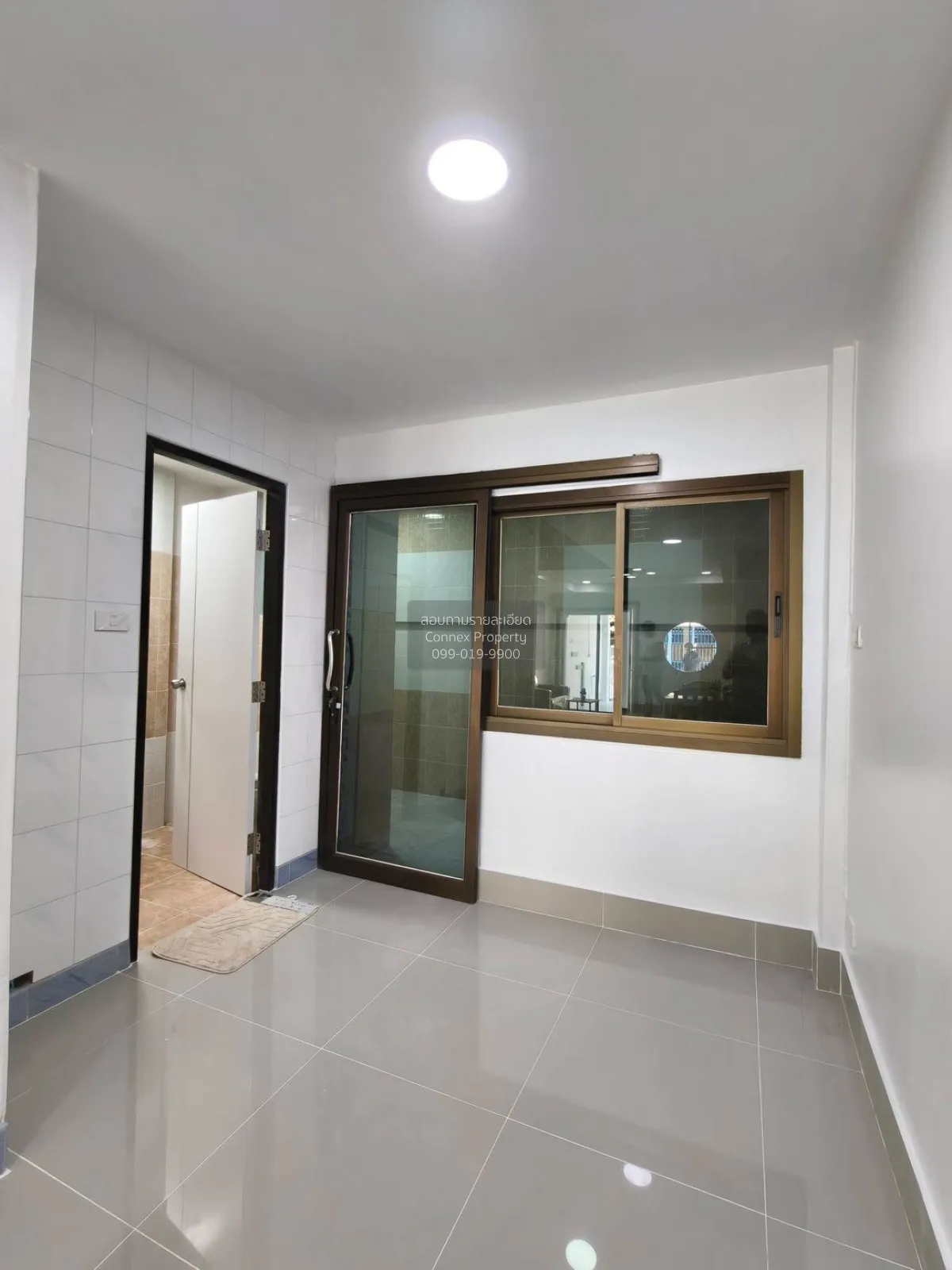 ขายทาวน์เฮ้าส์/ทาวน์โฮม  บ้านนครทอง ปาร์ควิว 3 รีโนเวทใหม่ บางบัว