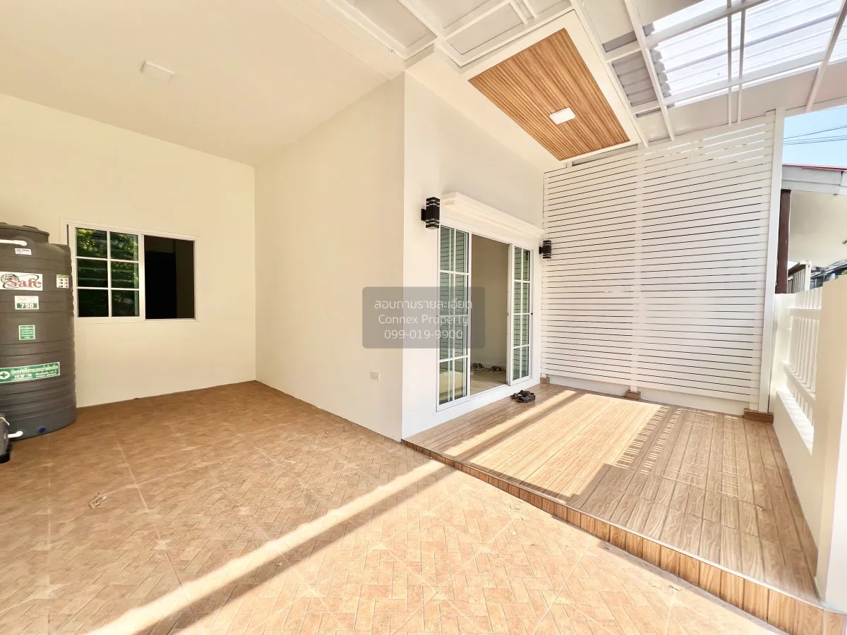 For Sale Townhome ,Soi Nuanchan 56 Yaek 7 , newly renovated , Nua