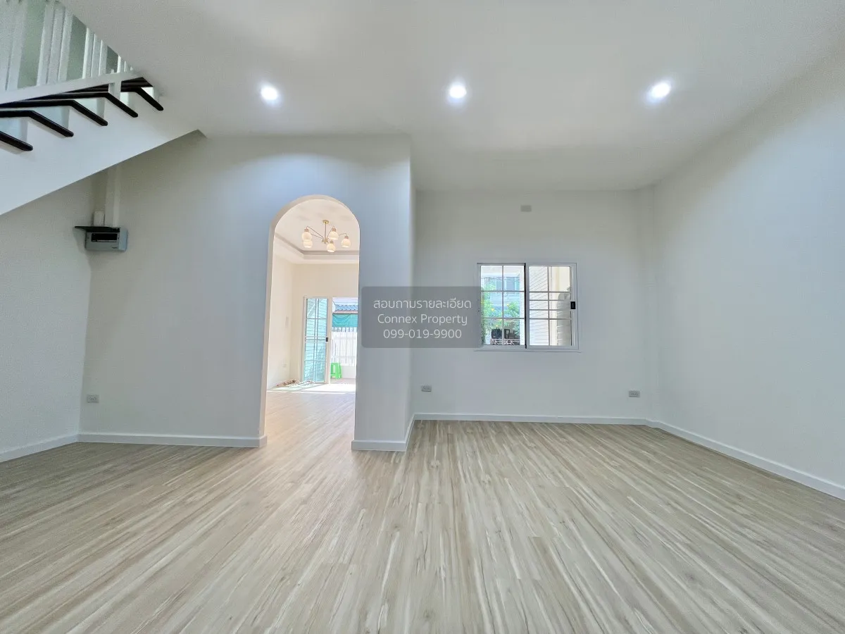 For Sale Townhome ,Soi Nuanchan 56 Yaek 7 , newly renovated , Nua